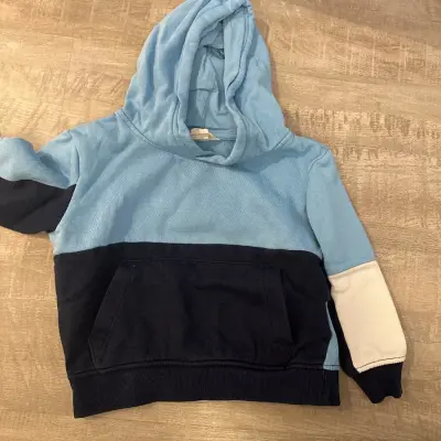 H&M Hoodie Colorblock Gr. 98 Hellblau Dunkelblau