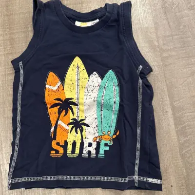 Kids Tank Top Gr. 98 dunkelblau mit Surf-Print