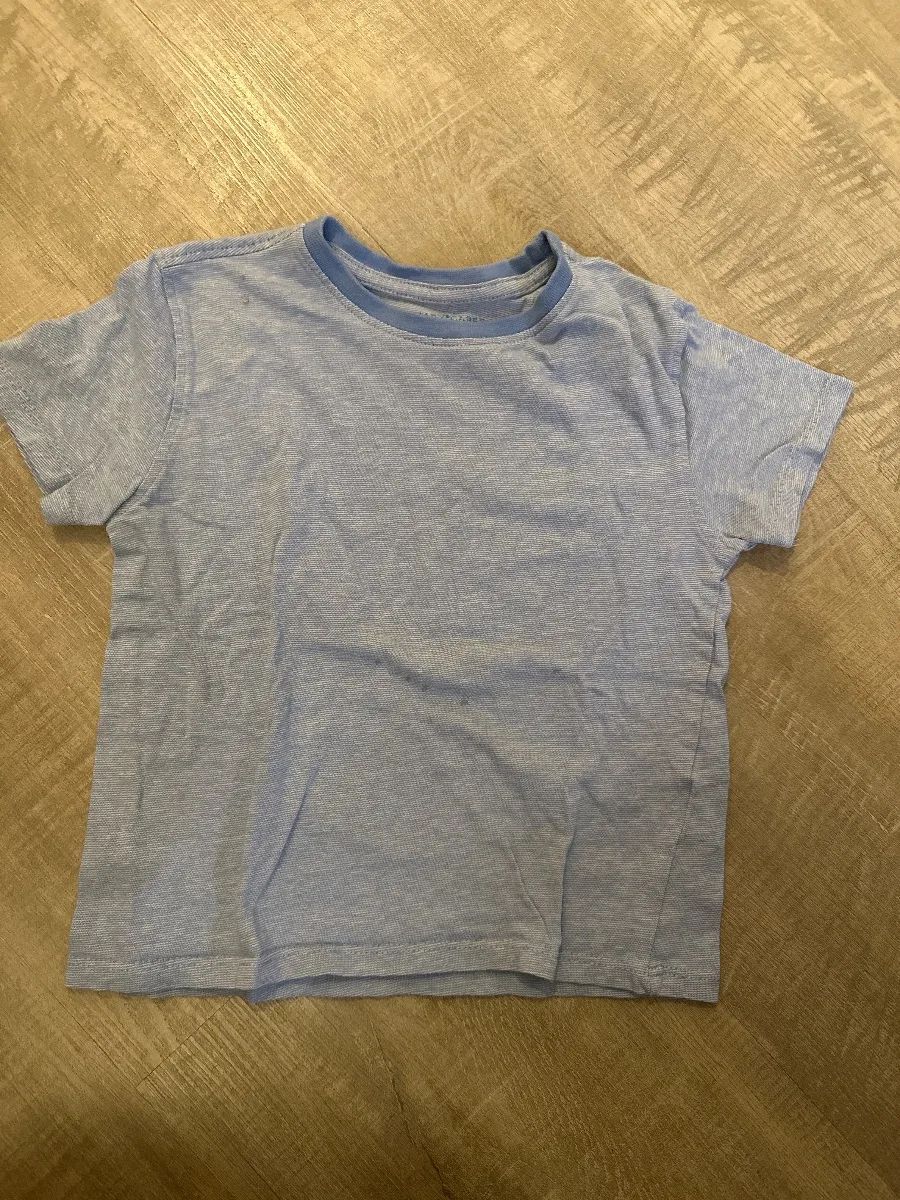 Primark T-Shirt Gr. 104 hellblau