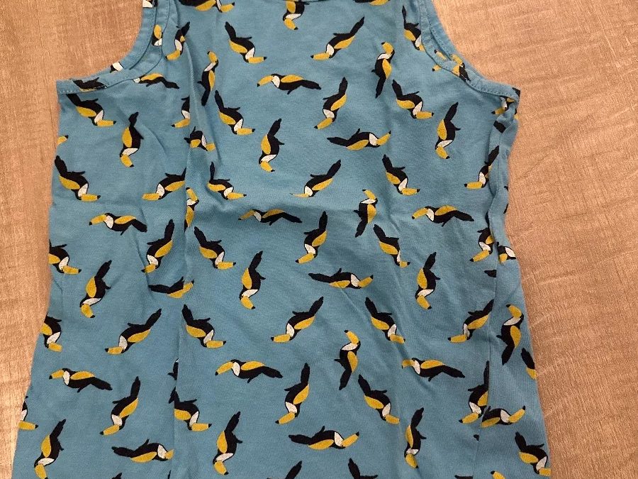 Lupilu Unterhemd Gr. 98 hellblau mit Tukan-Muster – Foto 1